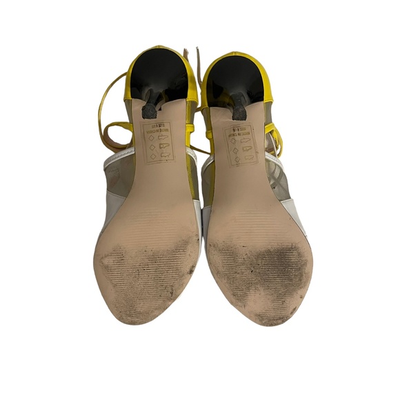 Signature Tayte Strappy Ankle Sandal Open Toe Heels w/ Mesh‎ Detail Size 6 - Picture 5 of 7